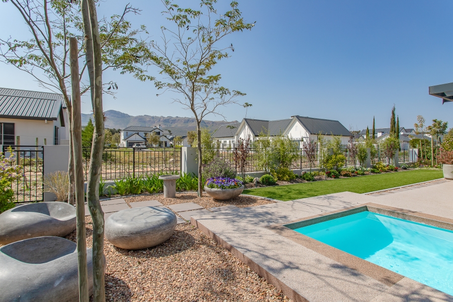 4 Bedroom Property for Sale in Val De Vie Estate Western Cape